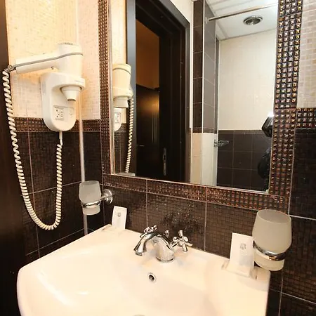 & Restaurant The House Hotell Sofia