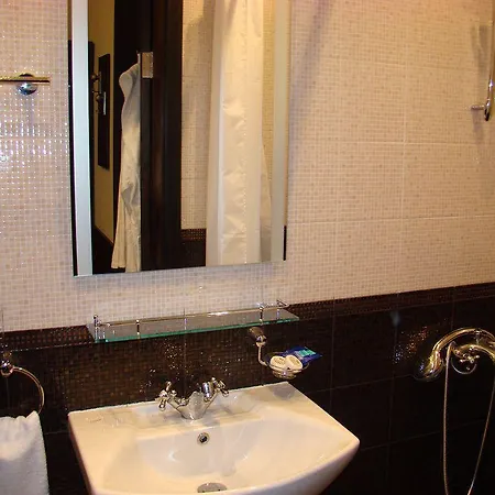 호텔&레스토랑 하우스 2*