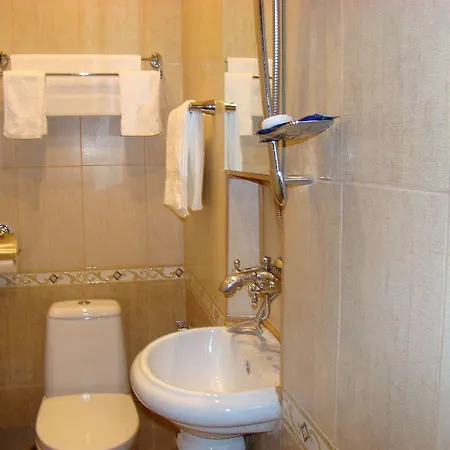 Hotel & Restaurant The House 2*