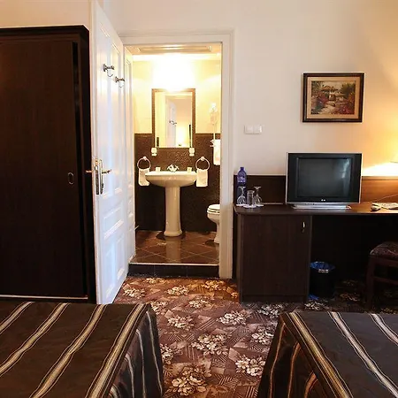 Hotel & Restaurant The House Sofia